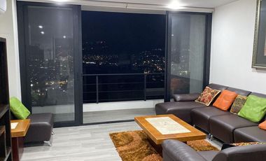 Bonito departamento amueblado de tres recámaras frente al ITESO