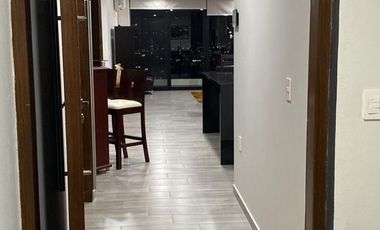 Bonito departamento amueblado de tres recámaras frente al ITESO