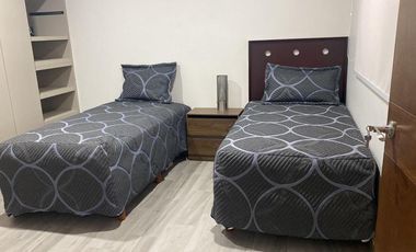 Bonito departamento amueblado de tres recámaras frente al ITESO
