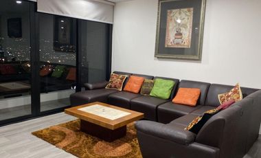 Bonito departamento amueblado de tres recámaras frente al ITESO