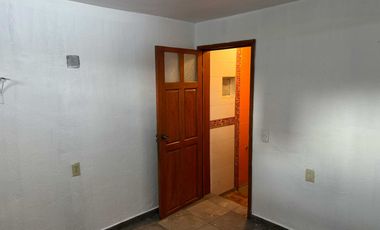 Se Renta Casa en Calzada La Viga , Alcaldía Iztacalco