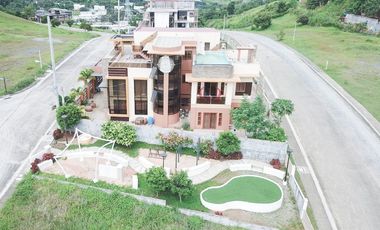The Peak at Havila | Eight Bedroom 8BR House and Lot For Sale - #4064