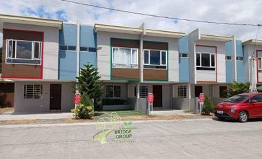 Hamilton Executive 3 Bedrooms House for Sale in Imus Cavite