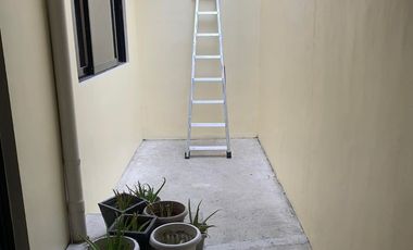 HURRY AND RENT THIS SEMI-FURNISHED APARTMENT IN ANGELES CITY!