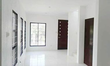 4 bedrooms House and lot for sale in Bacolod City only 550k for move-in