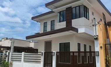 4 bedrooms House and lot for sale in Bacolod City only 550k for move-in