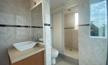 CASA EN RENTA EN FRACCIONAMIENTO LOMAS DE COCOYOC MORELOS