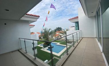 CASA EN RENTA EN FRACCIONAMIENTO LOMAS DE COCOYOC MORELOS