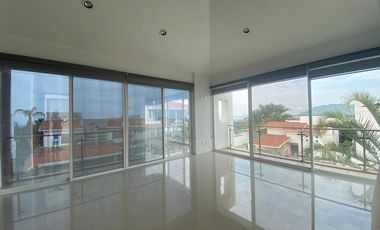 CASA EN RENTA EN FRACCIONAMIENTO LOMAS DE COCOYOC MORELOS