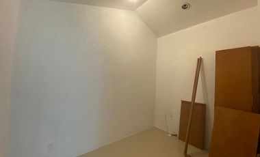 CASA EN RENTA EN FRACCIONAMIENTO LOMAS DE COCOYOC MORELOS