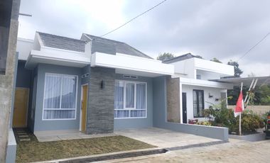 Big Promo Rumah Villa di Cihanjuang Rasa Setiabudi Gegerkalong Utara