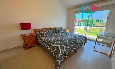 Condominio con club de playa. Terraza con salida a alberca del clúster