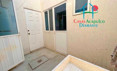 Condominio con club de playa. Terraza con salida a alberca del clúster