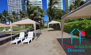 Condominio con club de playa. Terraza con salida a alberca del clúster