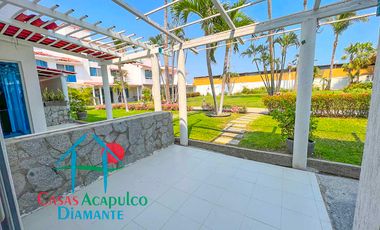 Condominio con club de playa. Terraza con salida a alberca del clúster