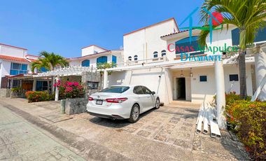 Condominio con club de playa. Terraza con salida a alberca del clúster