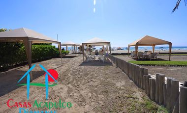 Condominio con club de playa. Terraza con salida a alberca del clúster