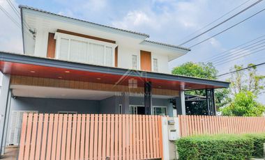 detached house, Trendy Thara Village, Bang Yai, corner house.