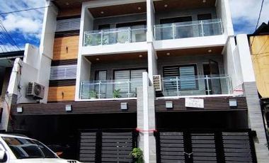 3Storey Townhouse for sale in Project 3 QC w/ 1Carport near Kalayaan Ave.