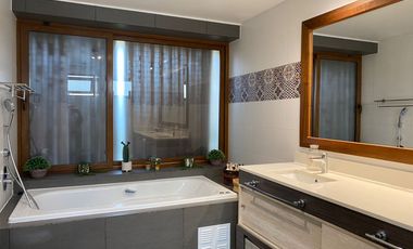 VENTA CASA PIEDRA ROJA