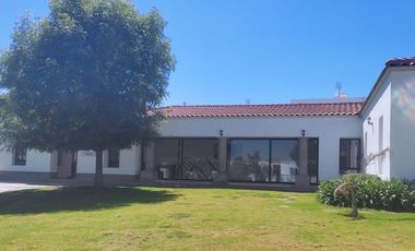 Renta de casa amplia en Arboledas juriquilla Queretaro