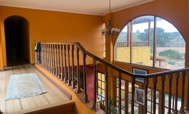Acogedora propiedad  en gran terreno, fundo El Rincón, Villa Alemana