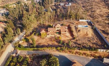 Acogedora propiedad  en gran terreno, fundo El Rincón, Villa Alemana