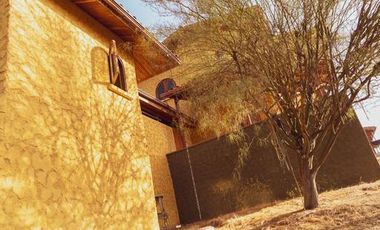 Acogedora propiedad  en gran terreno, fundo El Rincón, Villa Alemana