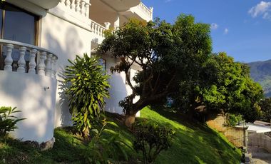 HERMOSÍSIMA FINCA PLANA DE UNA CUADRA EN GIRARDOTA ANTIOQUIA COLOMBIA