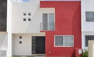 Bonita casa en venta en Fraccionamiento San Jerónimo, San Jerónimo, Corregidora, Querétaro