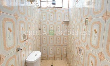 EN VENTA DPTO/ALMACEN 02 DORM + 1 BAÑO NO COCHERA