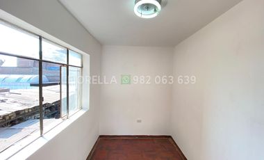 EN VENTA DPTO/ALMACEN 02 DORM + 1 BAÑO NO COCHERA