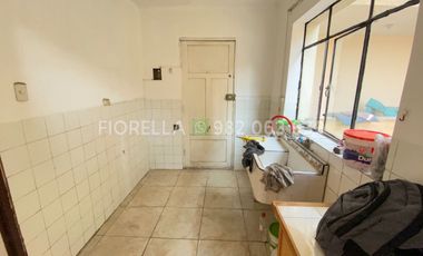 EN VENTA DPTO/ALMACEN 02 DORM + 1 BAÑO NO COCHERA