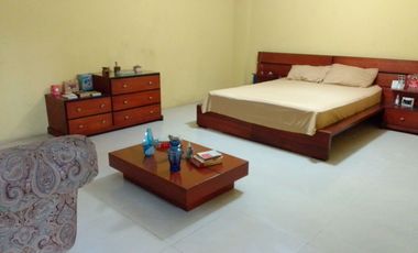 SE VENDE CASA ESQUINERA DE 1 PLANTA EN CENTENARIO SUR DE GUAYAQUIL