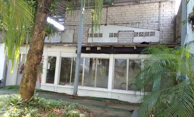SE VENDE CASA ESQUINERA DE 1 PLANTA EN CENTENARIO SUR DE GUAYAQUIL