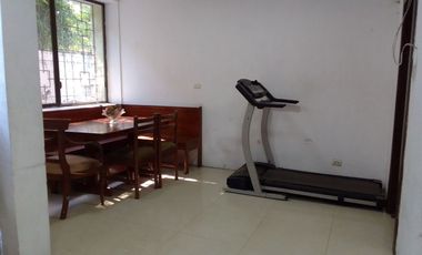 SE VENDE CASA ESQUINERA DE 1 PLANTA EN CENTENARIO SUR DE GUAYAQUIL