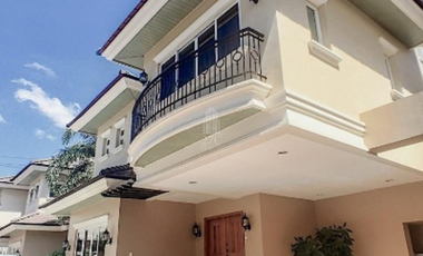 Beautifully Renovated House for Sale in New Manila, Quezon City !