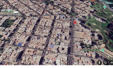 MIRAFLORES VENTA TERRENO 470.40 M2 (14.70x32.00)  CZ-RDM  7 PISOS