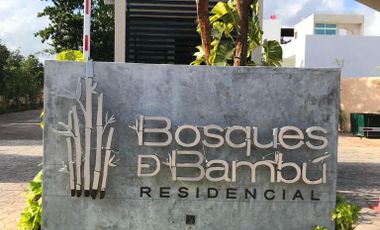 Hermosa casa en venta de 3 habitacion mas estudio en residencial Bosques de Bambu Playa del Carmen