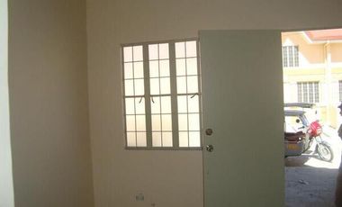 House for rent w/ 3 bedrooms and Car port in Tarlac City