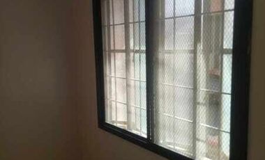 House for rent w/ 3 bedrooms and Car port in Tarlac City