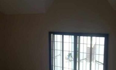 House for rent w/ 3 bedrooms and Car port in Tarlac City