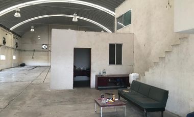 TERRENO EN VENTA CON BODEGA EN VENTA SOBRE CARRETERA | ARLETTE FLORES