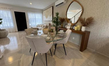 Venta de Casa de 2 recámaras en Playa del Carmen