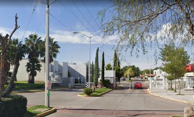 Oportunidad !! Hermosa Y Amplia Casa Remate Col.Sendero de los Quetzales, Aguascalientes.