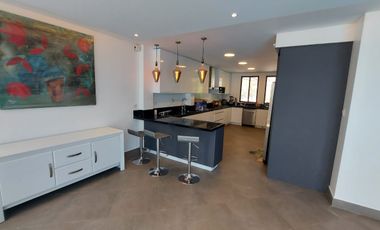 Via La Costa, Renta Hermosa Casa 3 Dorm. Amoblado con Piscina