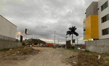 terreno comercial de venta en manta calle principal circunvalacion