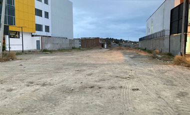 terreno comercial de venta en manta calle principal circunvalacion
