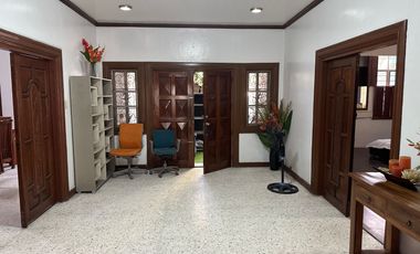 FOR SALE 5BR HOUSE & LOT - PRIME PROPERTY! GOOD DEAL! FLOOD-FREE AREA!