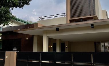 5 Bedroom House and Lot for Sale in Capitol Park Homes, Quezon City